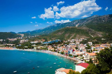 Deniz ve plaj görünümü