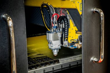 Lazer Kesim Makinası