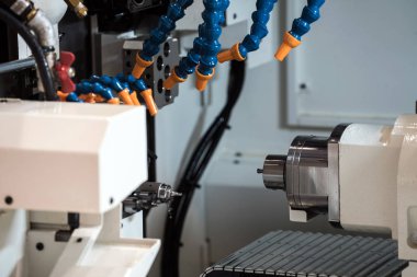 CNC Torna Merkezi