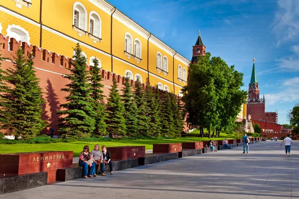 Pomnik w ogrodzie Alexander, Moskwa — Zdjęcie stockowe