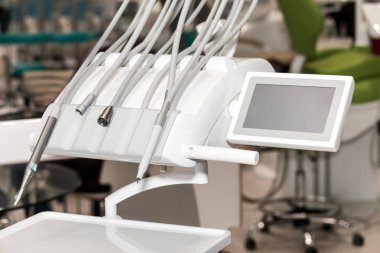 Diş aletleri kapatın