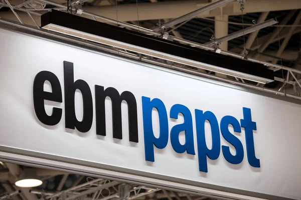 Signo de logotipo de la empresa Ebmpapst. Ebmpapst es líder mundial en innovación en ventiladores y motores — Foto de Stock
