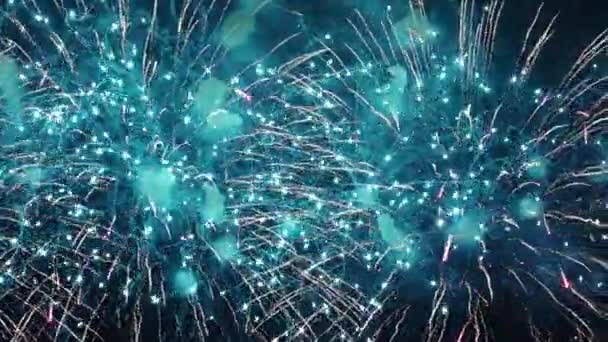 Kleurrijke pyrotechnische show — Stockvideo