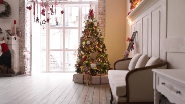 Navidad y año nuevo decoración de interiores — Vídeos de Stock