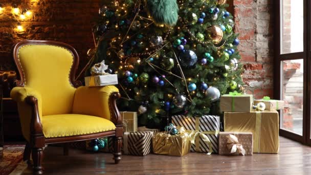 Natal e ano novo decoração de interiores — Vídeo de Stock