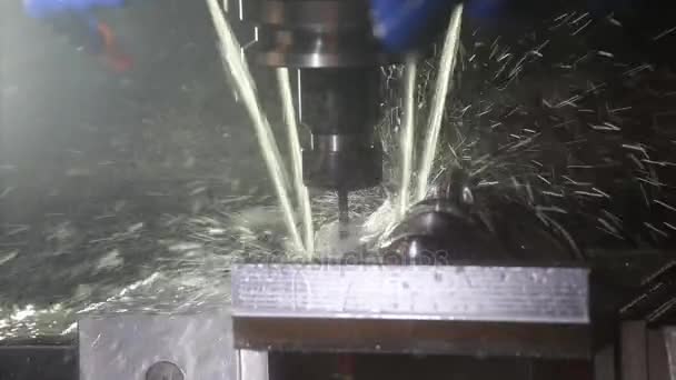Metaalverwerking CNC machine — Stockvideo