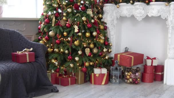 Natal e ano novo decoração de interiores — Vídeo de Stock