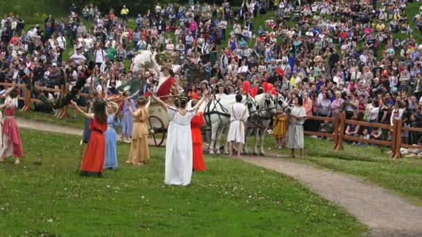 Festival dei tempi e delle epoche a Kolomenskoe a Mosca, Russia. Rievocazione dell'epoca imperiale di Roma . — Video Stock