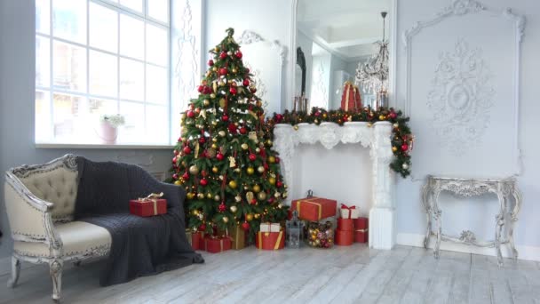 Navidad y año nuevo decoración de interiores — Vídeos de Stock