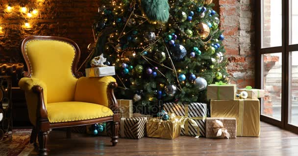 Natal e ano novo decoração de interiores — Vídeo de Stock