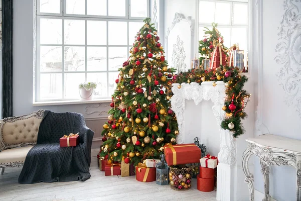 Fondo interior clásico blanco navidad —  Fotos de Stock