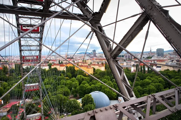 Reuzenrad in Vienna city — Stockfoto