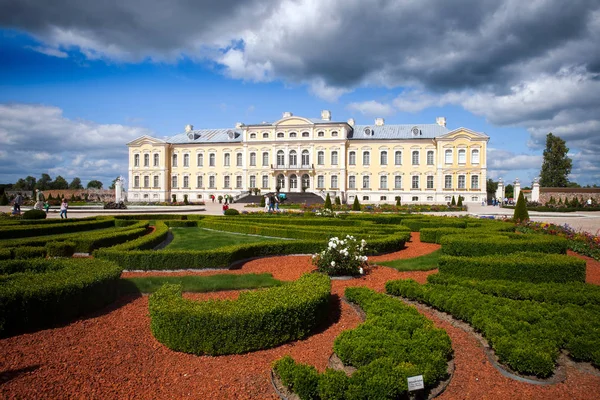 Rundale palace in Latvia — Stock Photo, Image