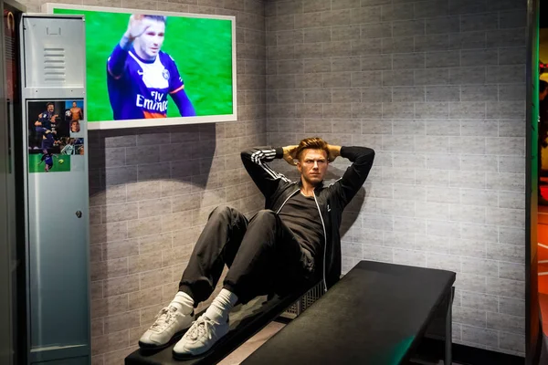 Figura de cera de David Beckham jogador de futebol no museu Madame Tussauds Wax em Amsterdã, Holanda — Fotografia de Stock