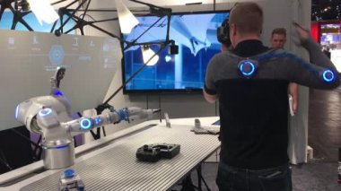 Festo Messe Hannover, Almanya'nın adil üzerinde biyonik işyeri sunulması