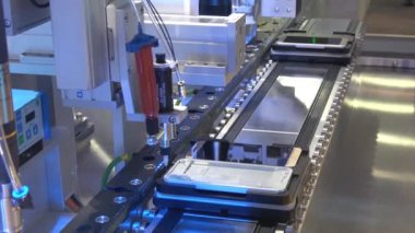 Otomatik Bozhon elektronik montaj hattı üzerinde Messe Hannover, Almanya'nın adil