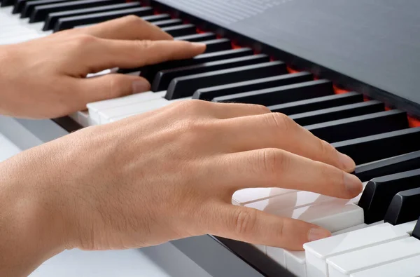 Closeup Hands Playing Electric Piano Keys — Stock Photo, Image