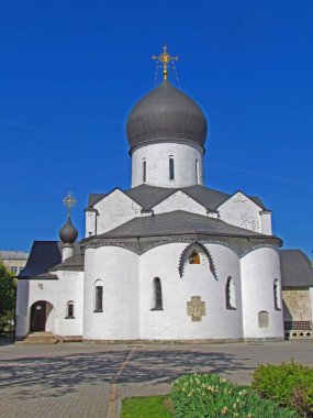 Moskova Marfo-Mariinsky manastırda Pokrovsky Tapınağı.