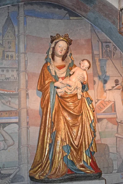 Skulptur av Madonna av sjömännen — Stockfoto
