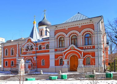 1760-1767 yılları arasında Archimandrite of the Trinity-Sergius Lavra 'nın iki katlı taş evi mimar Vasily Yakovlev tarafından tasarlanmıştır. Rusya, Moskova, Mart 2020.