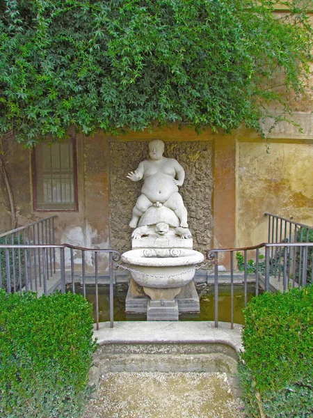 Fontaine Avec Nain Sur Une Tortue Dans Parc Boboli Florence — Photo