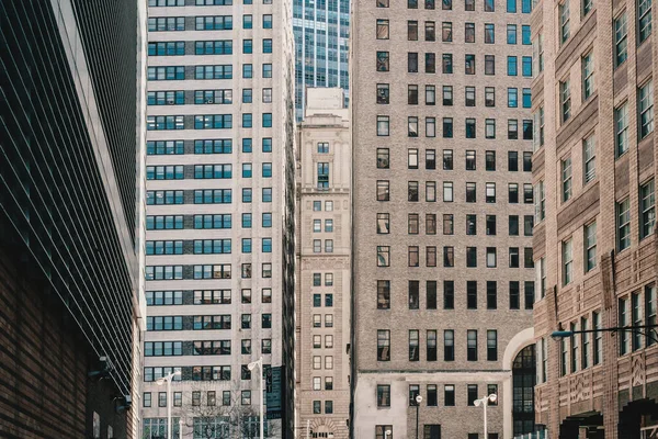 Arquitetura minimalismo estilo moderno design detalhes edifício exterior concreto abstrato fundo — Fotografia de Stock