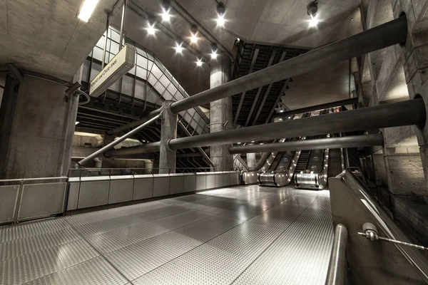 Un dettaglio della struttura della metropolitana metropolitana di Londra — Foto Stock