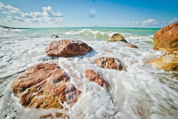 Хвилі Каміння Узбережжі Чорного Моря Криму — стокове фото