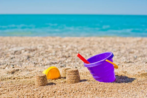 Giocattoli Torte Sabbia Sulla Spiaggia — Foto Stock