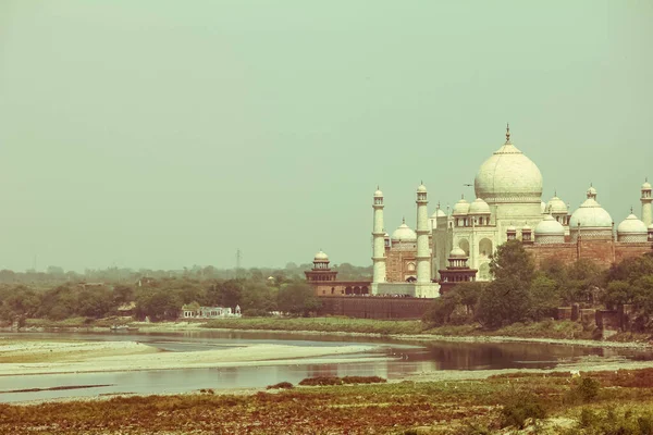 Taj Mahal Коричнево Білий Мармуровий Мавзолей Південному Березі Річки Ямуна — стокове фото