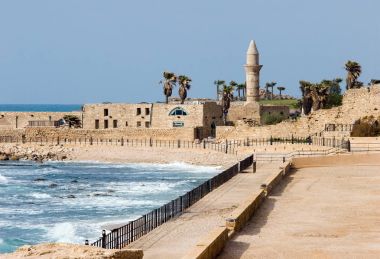 Antik Cesarea Herod tarafından inşa kalıntıları