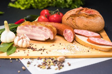 Çeşitli et ürünleri