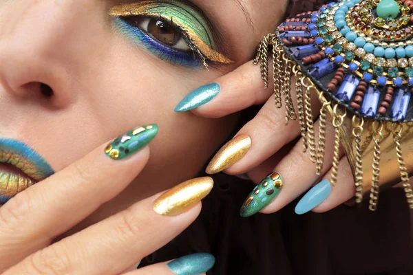 Multi Colored Fashionable Makeup Manicure Turquoise Golden Blue Brown Tones — Stock Photo, Image