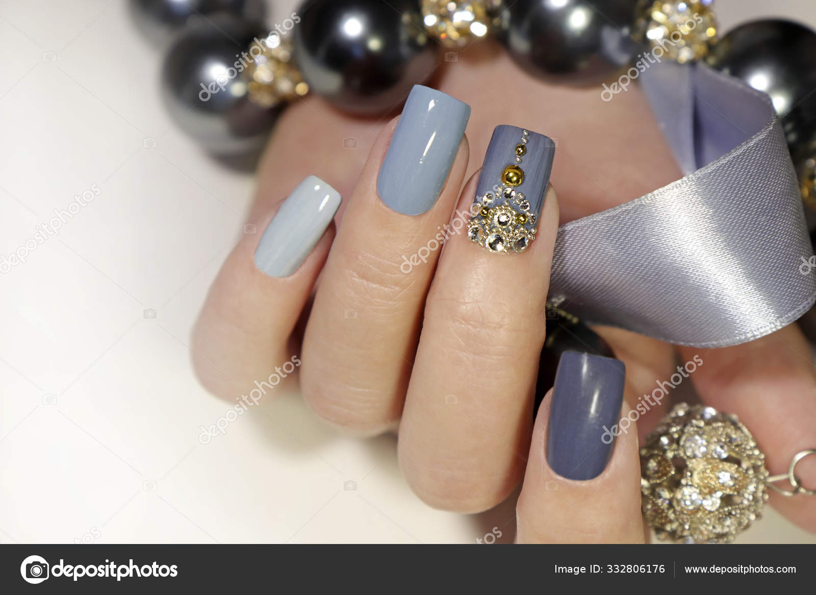 Fashionable Grey Blue Manicure Square Shaped Nails Nail Art Rhinestones  Stock Photo by ©marigo 332806176