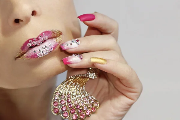 Maquillaje Labio Creativo Manicura Arte Uñas Moda Con Diamantes Imitación — Foto de Stock