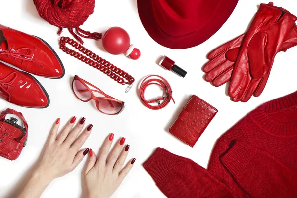 Eine Vielfältige Kollektion Von Kleidung Und Accessoires Rot Auf Weißem — Stockfoto