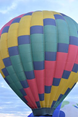 Şafakta 2016 Adirondack sıcak hava balon Festivali açılışında balon