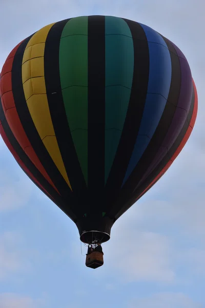 Balonu premiery o świcie w 2016 Adirondack Hot Air Balloon Festival — Zdjęcie stockowe