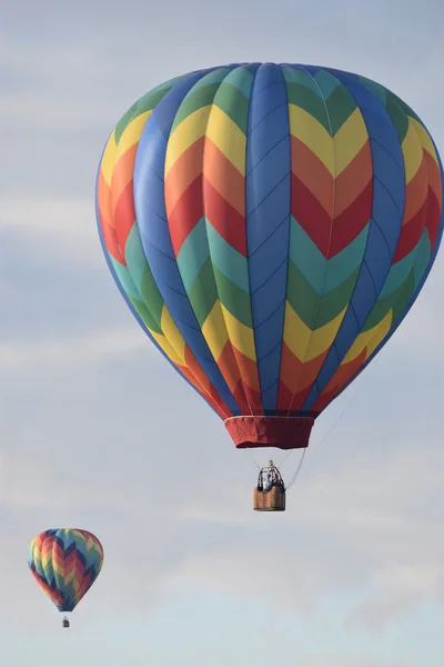 在黎明 2016年阿迪朗达克热气球节升空气球 — 图库照片