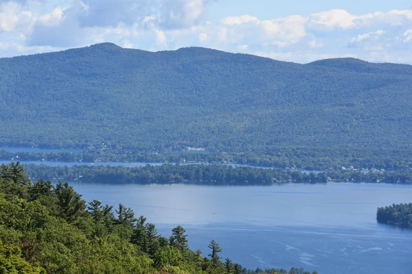 Lake George, van vooruitzicht berg, in New York — Stockfoto