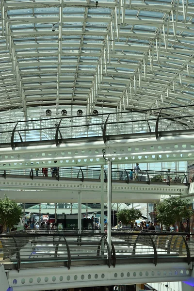 Centro comercial Vasco da Gama en Lisboa, Portugal —  Fotos de Stock