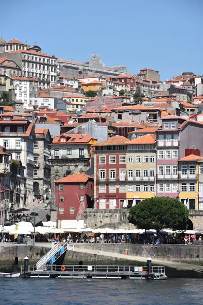 Vila Nova de Gaia in Porto, Portugal — Stockfoto