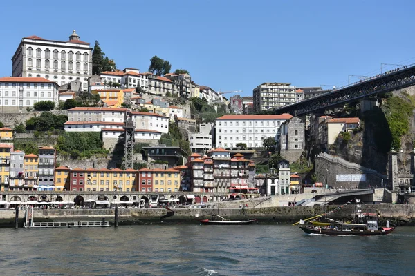 Vila Nova de Gaia en Oporto, Portugal — Foto de Stock