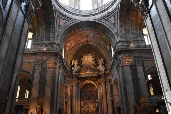 Basilique Estrela à Lisbonne, Portugal — Photo