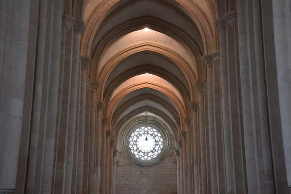 Монастырь Алькобака в Португалии — стоковое фото