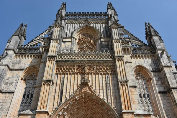 Доминиканский монастырь Санта-Мария-да-Витория в Баталье, Португалия — стоковое фото