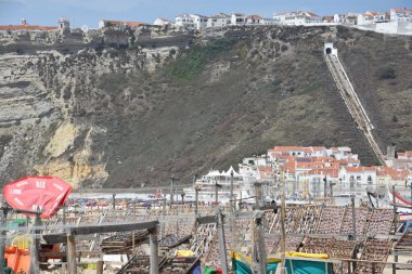 Balık Nazare balıkçı köyü Portekiz plaj kurutma