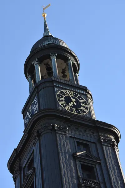 St. Michaels kostel v Hamburku, Německo — Stock fotografie