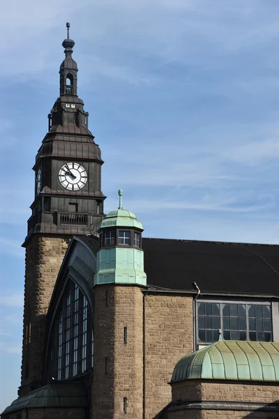 Hauptbahnhof in Hamburg, Duitsland — Stockfoto