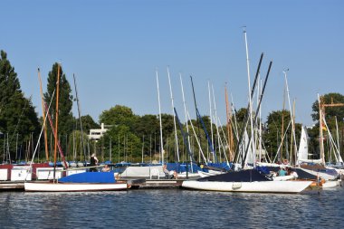 Gemilerde Gölü Alster, Hamburg, Almanya